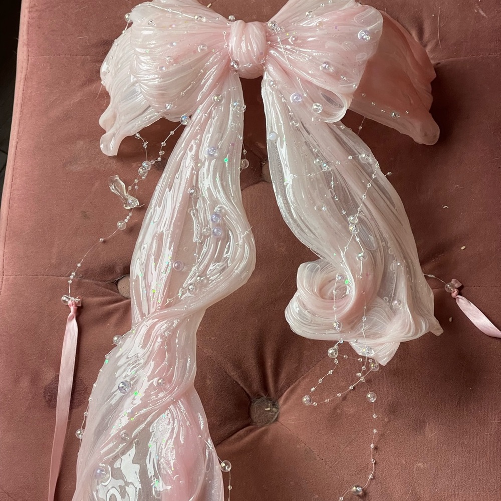 Elegant Pink Bow Top - Picture 2 of 6